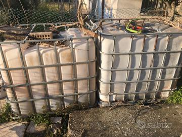 sebatoi per acqua in plastica