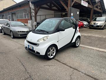 Smart ForTwo 1000 62 kW coupé passion