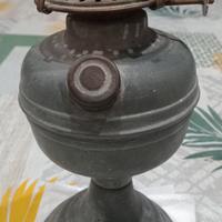 lume a petrolio antico