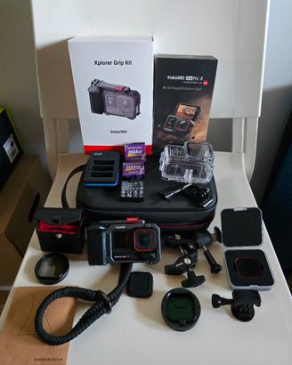 Insta360 Ace Pro 2 Mega Pack + 4 batterie + 256Gb