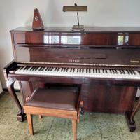 Pianoforte verticale YAMAHA