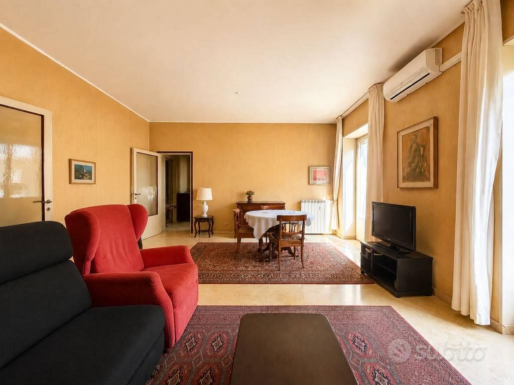 Apartment in Milano, Nolo, Municipio 2 - Altro