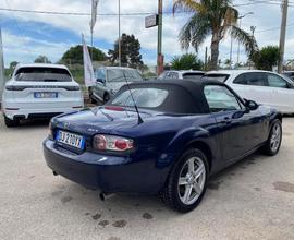 Mazda MX-5 Roadster 1.8L 16V Earth