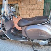Piaggio Vespa 300 GTS - 2016
