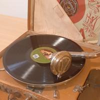 grammofono  portatile 