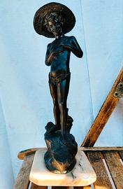 Statua antica di pescatore anni 60 perfetta.