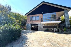 VILLA UNIFAMILIARE INDIPENDENTE SU 4 LATI CON AMPI
