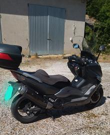 Yamaha T Max - 2009