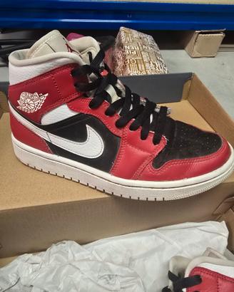 nike jordan 1 mid