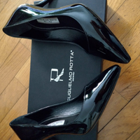 Scarpe Guglielmo Rotta décolleté vernice nera