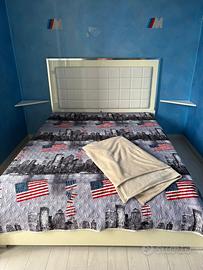 Camera  una piazza e mezza