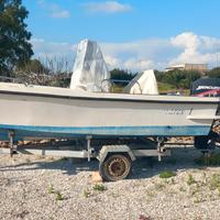 Barca Motore e Carrello