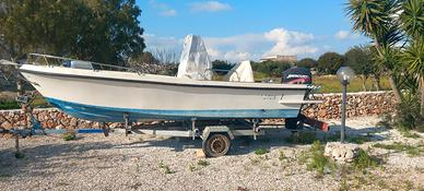 Barca Motore e Carrello