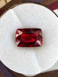 Red Spinel da investimento (Myanmar)