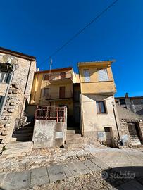 Gavoi__casa indipendente