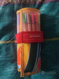 Penne Punta Fine Stabilo con Astuccio Arrotolabile