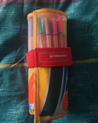 Penne Punta Fine Stabilo con Astuccio Arrotolabile