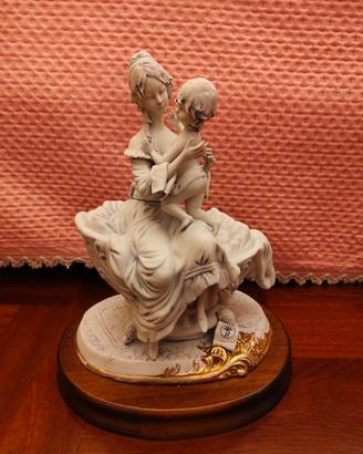 Scultura Capodimonte Sartori Maternità anni ' 60 