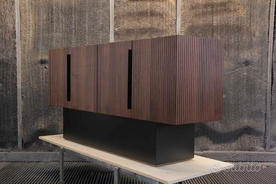SIDEBOARD MODERNARIATO STILE BRUTALISTA