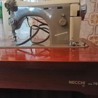 Macchina da cucire Necchi mod 76 supernova
