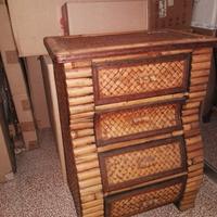 Mobiletto in bambù