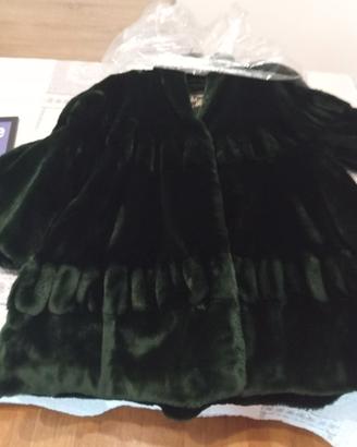 pelliccia cappotto a ruota