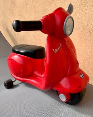Triciclo vespa bambino con rotelle