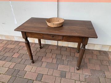 Tavolo sardo in noce 120 x 65!!!!