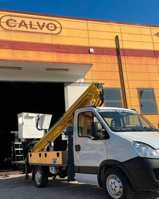Iveco Daily piattaforma aerea 18 m