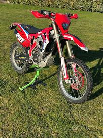 HONDA CRF 250R RED MOTO 2016 IMMATRICOLATA 166 ORE