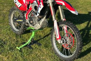 HONDA CRF 250R RED MOTO 2016 IMMATRICOLATA 166 ORE