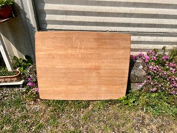 Tavolo in teak