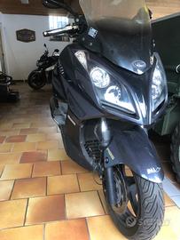 Kymco Downtown 300i - 2013