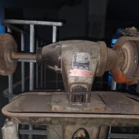 Smerigliatrice da banco Stayer 380 volt