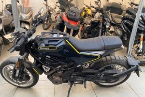 Husqvarna Svartpilen 401 - 2019