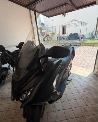 Kymco ak550 abs