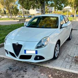 Alfa Romeo Giulietta 1.6 MJT 105 CV