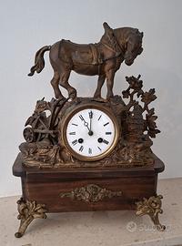 Orologio Antico da Camino in Bronzo con Cavallo