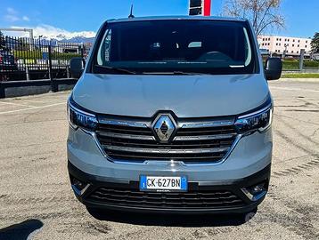 Renault Trafic T29 2.0 dci 170cv L2H1 Energy ...
