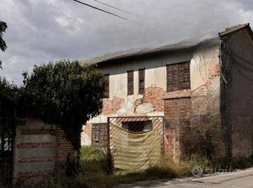 Immobile in asta di 2657 m² con 1 locale a Albuzza