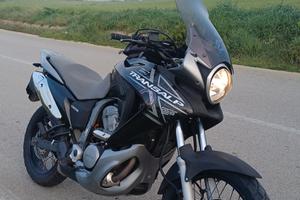 HONDA TRANSALP 700
