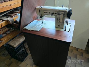 macchina da cucire a pedali