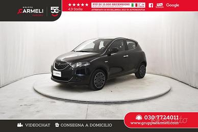 Lancia Ypsilon 1.0 firefly hybrid Gold s&s 70cv 5p