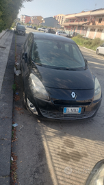 Renault Scenic 7 posti euro 1000