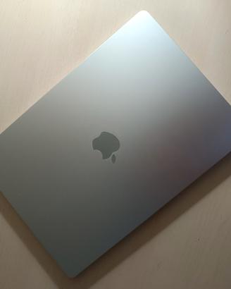 MacBook Air M3 15" 16GB RAM / 256GB SSD Grigio
