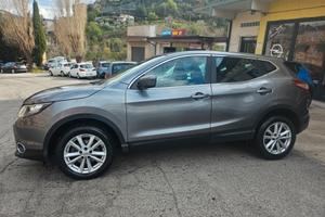 Nissan Qashqai 1.5 dCi Acenta 143.000km 2017