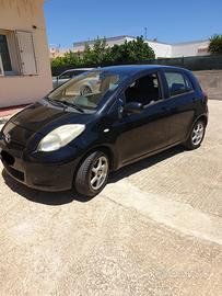 toyota yaris 1300  benzina 
