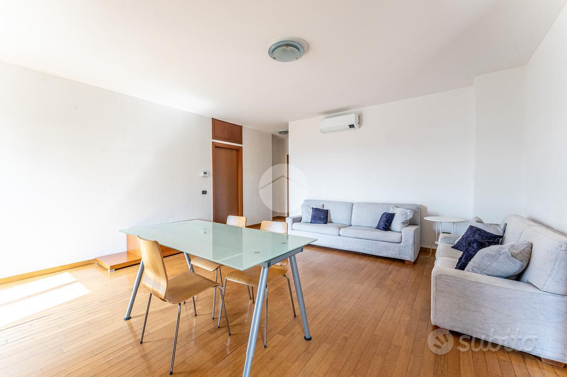 Appartamento – Milano, Farini, Municipio 9 - Altro