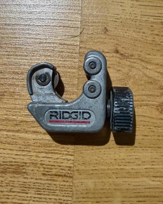 Tagliatubi tascabile RIDGID 101 per rame