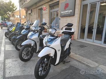 WOTTAN ONE 125 PARABREZZA BAULETTO INCLUSI